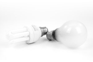 bulb-15629_640